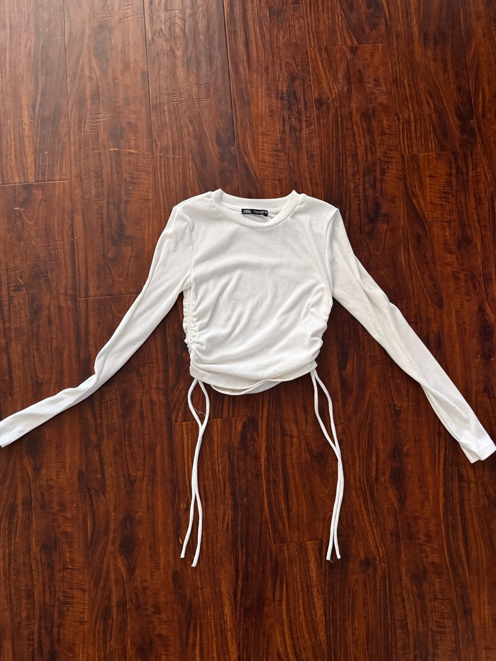 Zara White Side-Ruched ribbed Long-Sleeve Crop Top